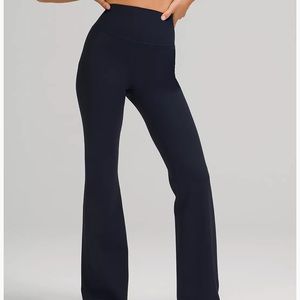 Lululemon Groove Pant SHR Flare Nulu